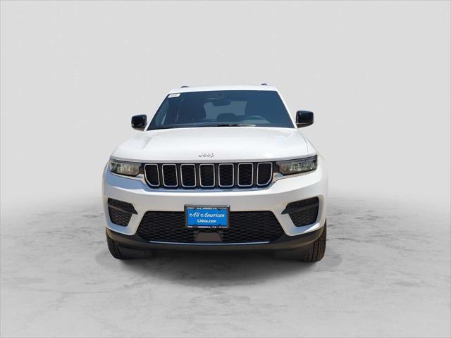 2026 Jeep Grand Cherokee GRAND CHEROKEE LAREDO X 4X4
