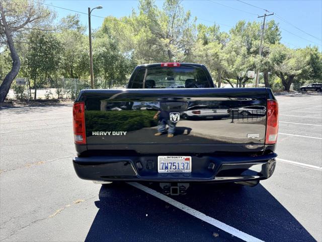 2005 Dodge Ram 3500 SLT/Laramie