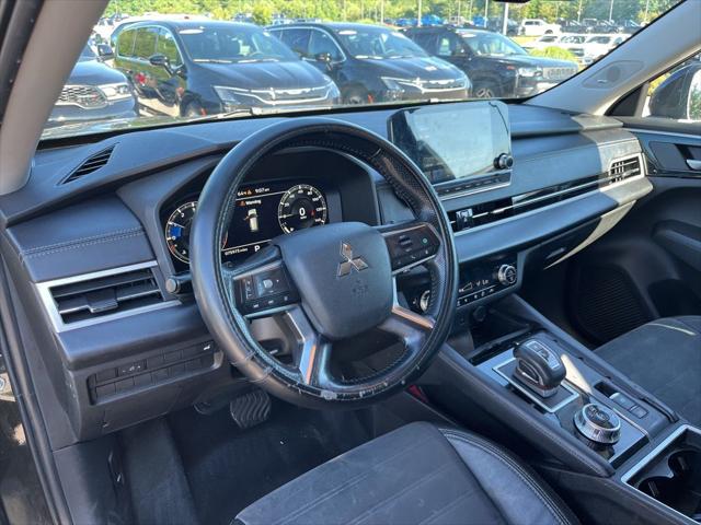 2022 Mitsubishi Outlander SE