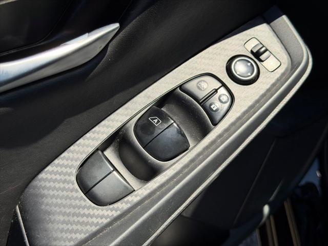 2023 Nissan Sentra SV Xtronic CVT