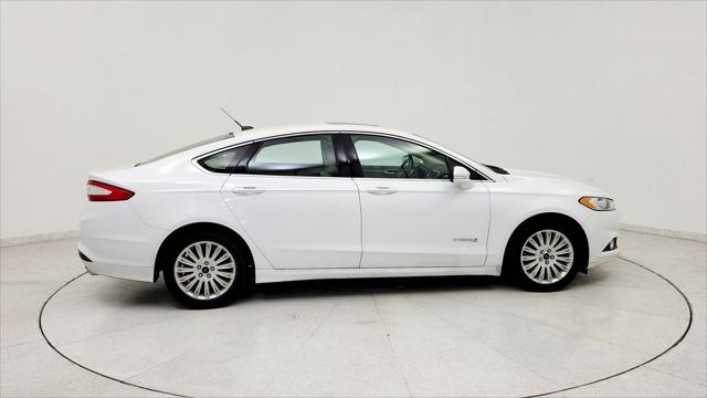2014 Ford Fusion Hybrid SE