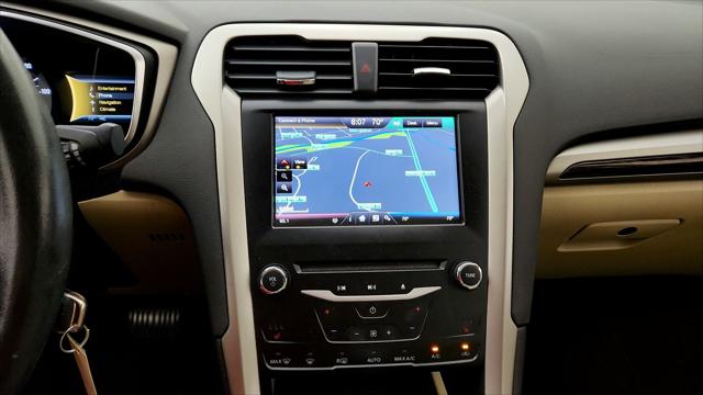 2014 Ford Fusion Hybrid SE