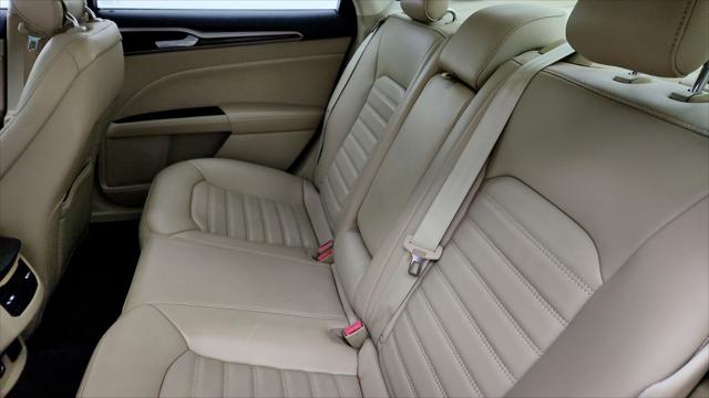 2014 Ford Fusion Hybrid SE