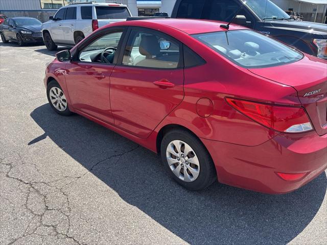 2017 Hyundai Accent SE
