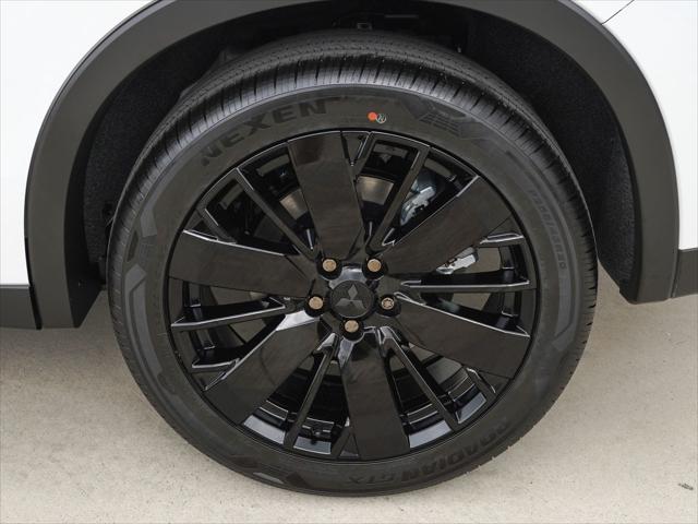 2026 Mitsubishi Outlander LE 1.5T S-AWC