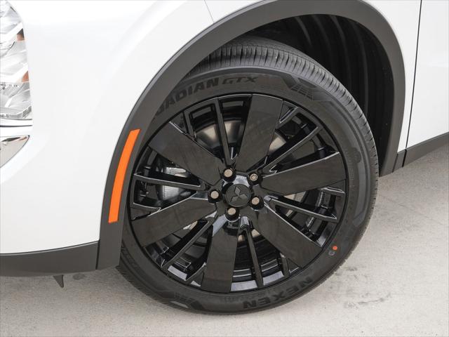 2026 Mitsubishi Outlander LE 1.5T S-AWC