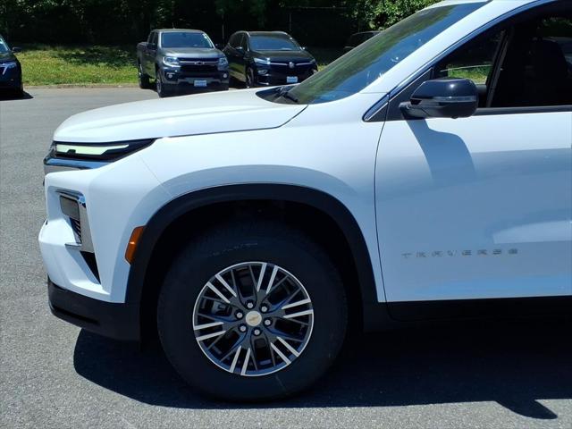 2026 Chevrolet Traverse FWD LT