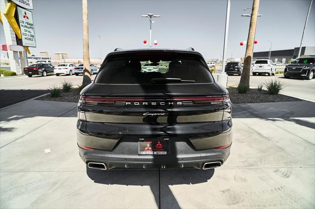 2024 Porsche Cayenne Base