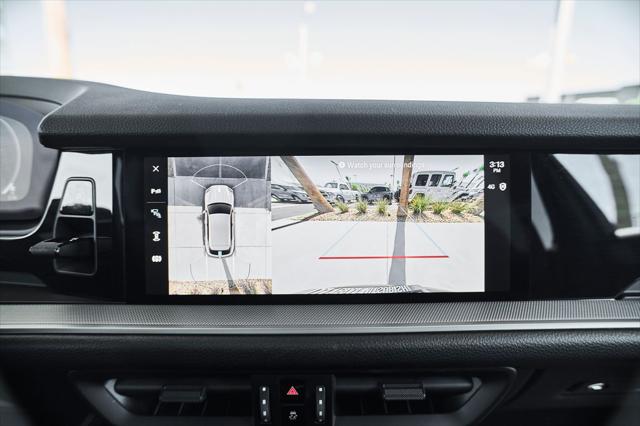 2024 Porsche Cayenne Base
