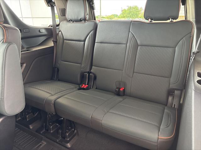 2026 GMC Yukon 4WD AT4