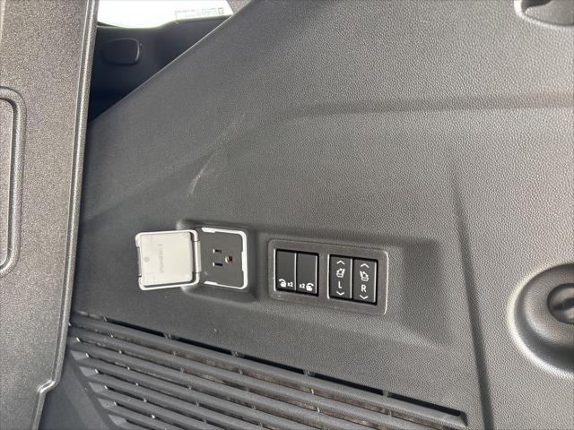 2026 GMC Yukon 4WD AT4