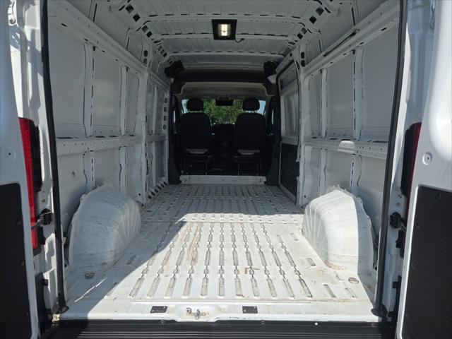 2025 Ram ProMaster 2500 Cargo Van Tradesman High Roof 159" WB w/Pass Seat