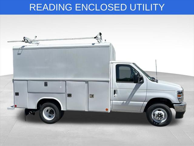 2027 Ford E-Series Cutaway Base for sale in Ambler, PA