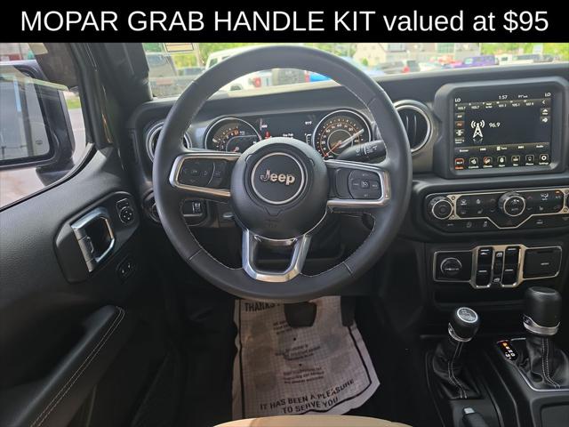 2023 Jeep Gladiator Overland