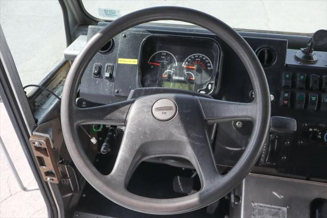 2020 Freightliner MT45G Unknown