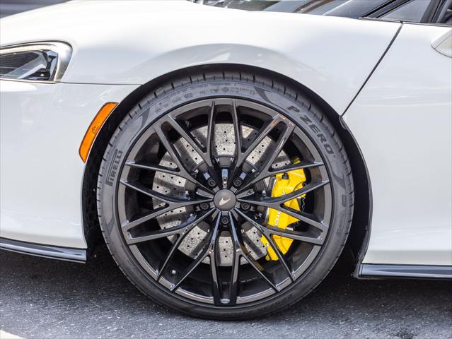 2026 McLaren GT Performance