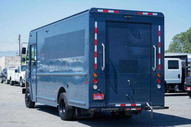 2020 Freightliner MT45G Unknown