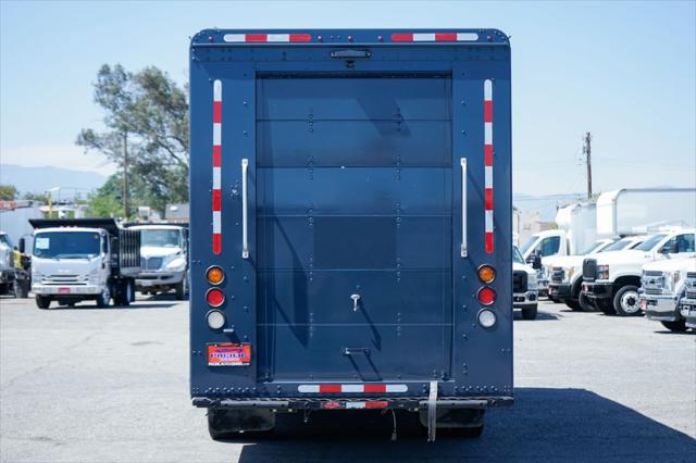 2020 Freightliner MT45G Unknown