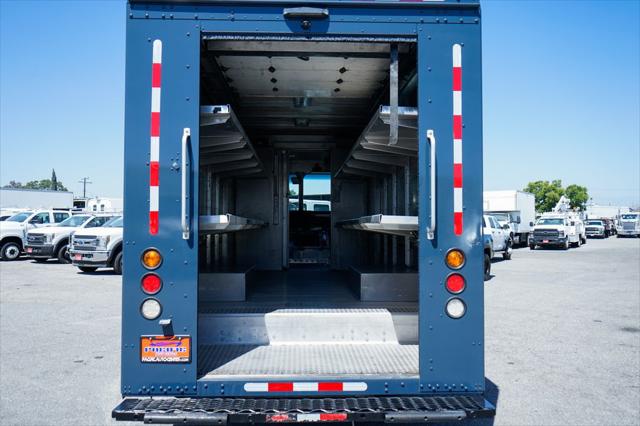 2020 Freightliner MT45G Unknown