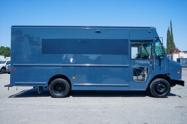 2020 Freightliner MT45G Unknown
