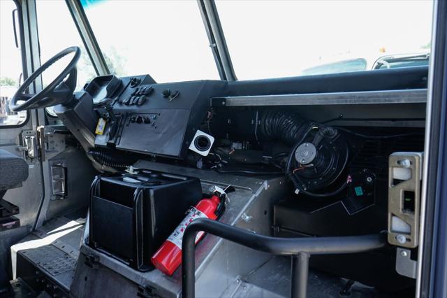 2020 Freightliner MT45G Unknown