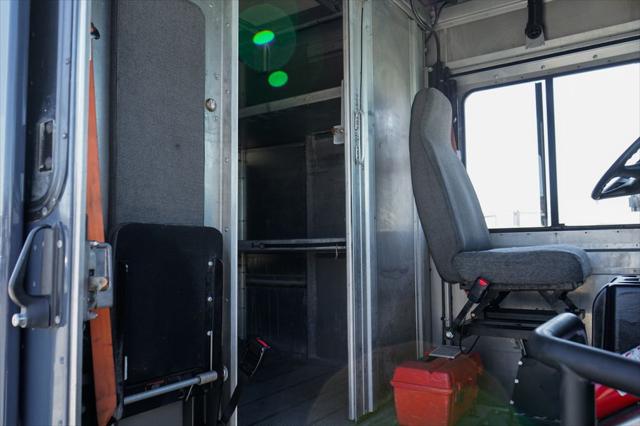 2020 Freightliner MT45G Unknown