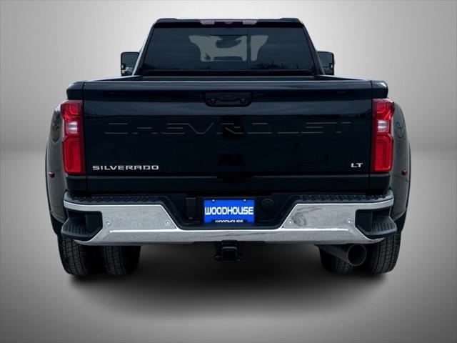 2026 Chevrolet Silverado 3500HD Crew Cab, Long Bed, LT Dual Rear Wheel, RWD