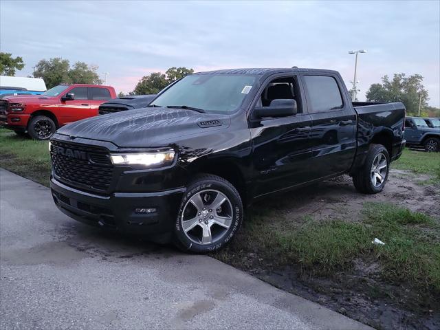 2026 RAM 1500 RAM 1500 EXPRESS CREW CAB 4X2 57 BOX