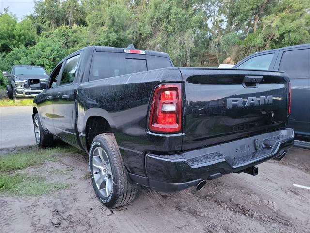 2026 RAM 1500 RAM 1500 EXPRESS CREW CAB 4X2 57 BOX