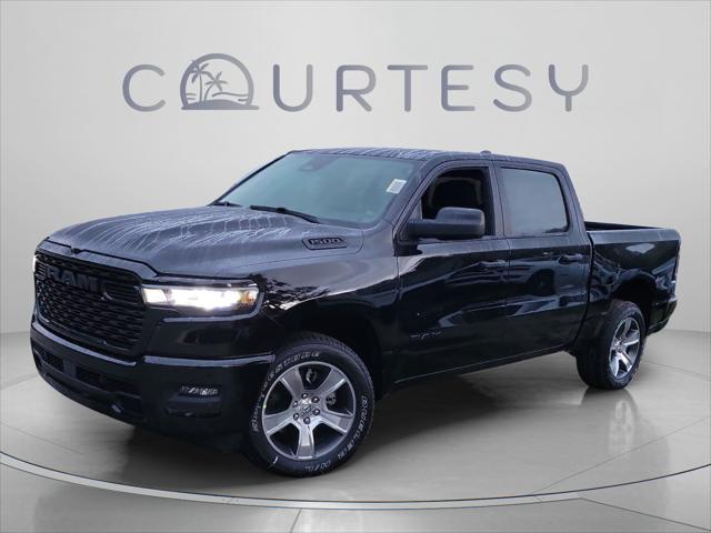 2026 RAM Ram 1500 RAM 1500 EXPRESS CREW CAB 4X2 57 BOX