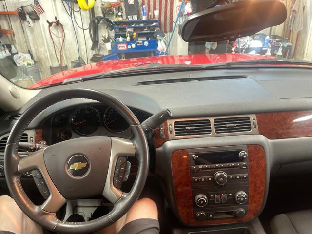 2011 Chevrolet Avalanche LS