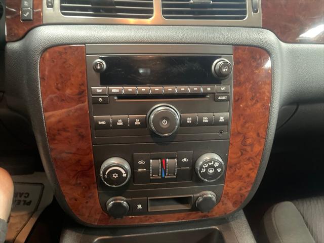 2011 Chevrolet Avalanche LS