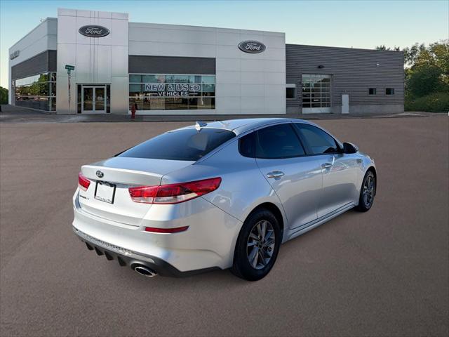 2020 Kia Optima LX