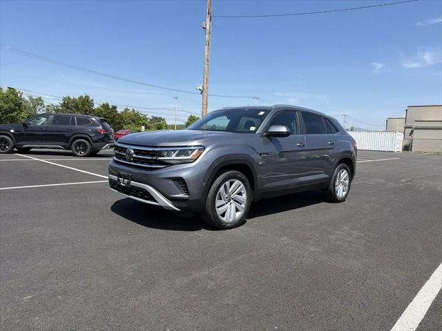 2023 Volkswagen Atlas Cross Sport 3.6L V6 SE w/Technology for sale in Kingston, NY