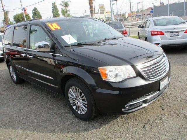 2014 Chrysler Town & Country Touring-L for sale in South El Monte, CA