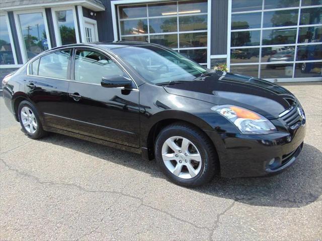 2008 Nissan Altima 2.5 S for sale in Akron, OH