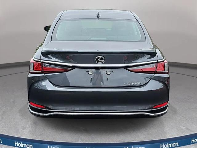 2025 Lexus ES 300h ES 300h