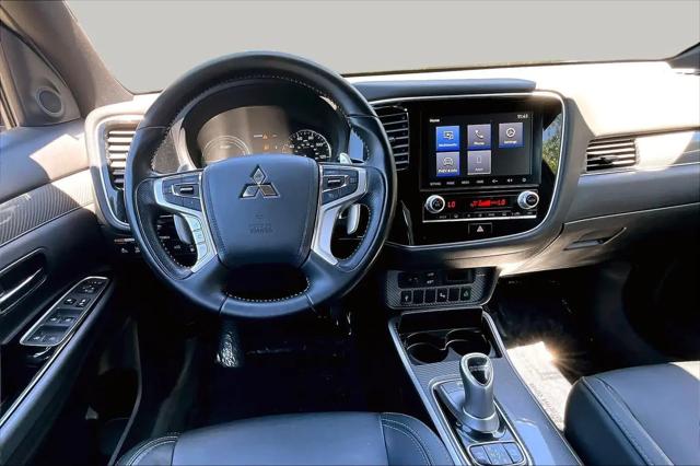 2020 Mitsubishi Outlander PHEV SEL S-AWC