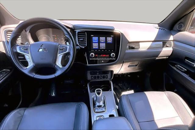 2020 Mitsubishi Outlander PHEV SEL S-AWC
