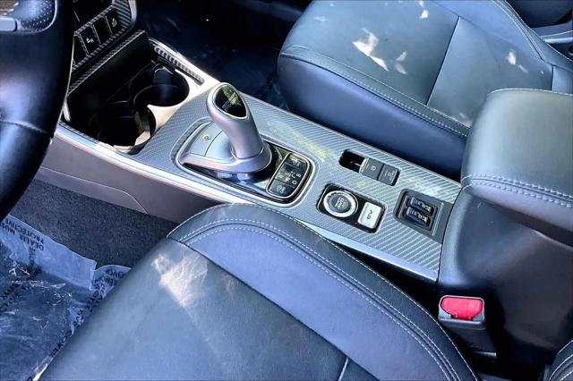 2020 Mitsubishi Outlander PHEV SEL S-AWC