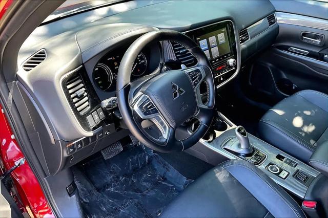 2020 Mitsubishi Outlander PHEV SEL S-AWC