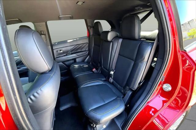 2020 Mitsubishi Outlander PHEV SEL S-AWC