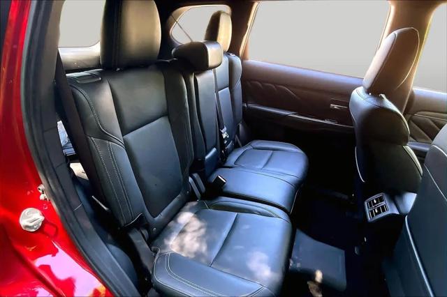2020 Mitsubishi Outlander PHEV SEL S-AWC