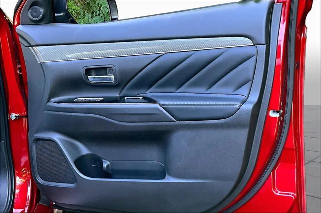 2020 Mitsubishi Outlander PHEV SEL S-AWC