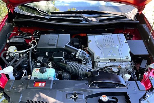 2020 Mitsubishi Outlander PHEV SEL S-AWC