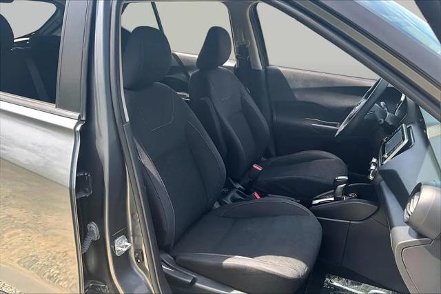 2021 Nissan Kicks S Xtronic CVT