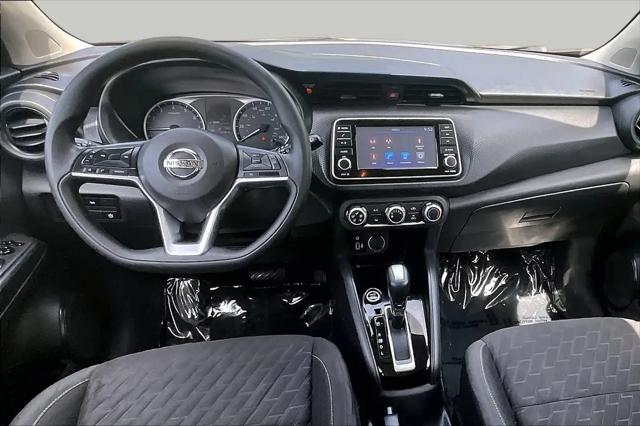 2021 Nissan Kicks S Xtronic CVT