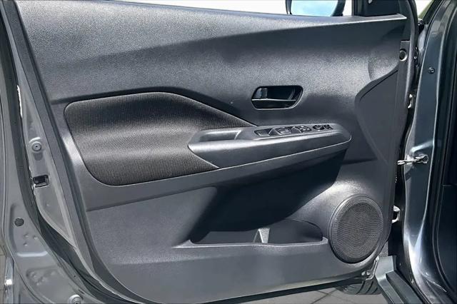 2021 Nissan Kicks S Xtronic CVT