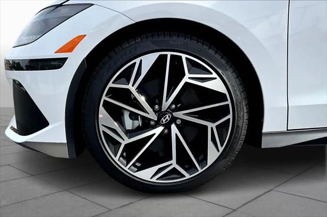 2025 Hyundai IONIQ 6 SEL