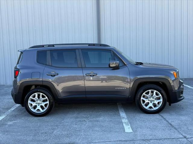 2017 Jeep Renegade Latitude FWD